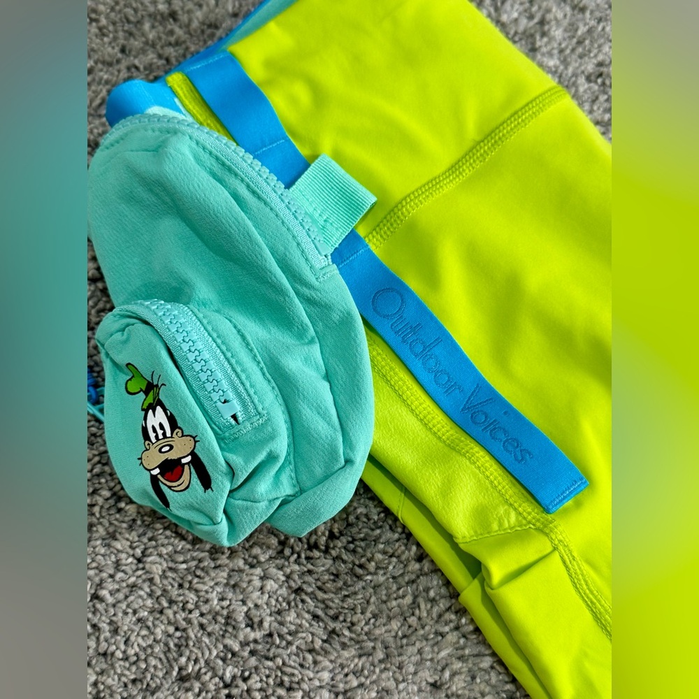 Outdoor Voices x Disney Goofy "Snacks" biker shorts-Lime Green-XS - Picture 6 of 7